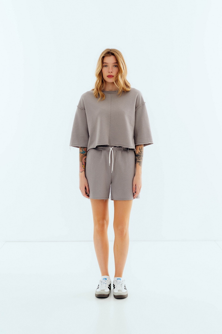 Костюм жіночий